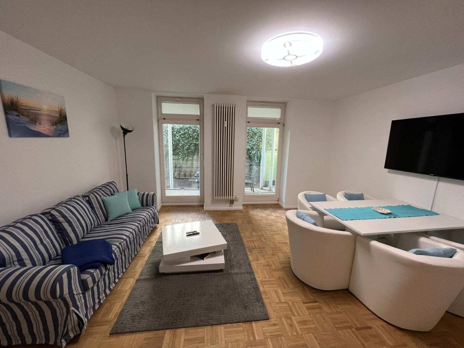 Apartment Bernstein Ruhig, Familienfreundlich Mit Garten Rostock Exterior foto